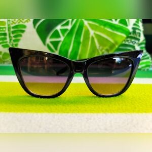 A.j Morgan cat eye sunglasses